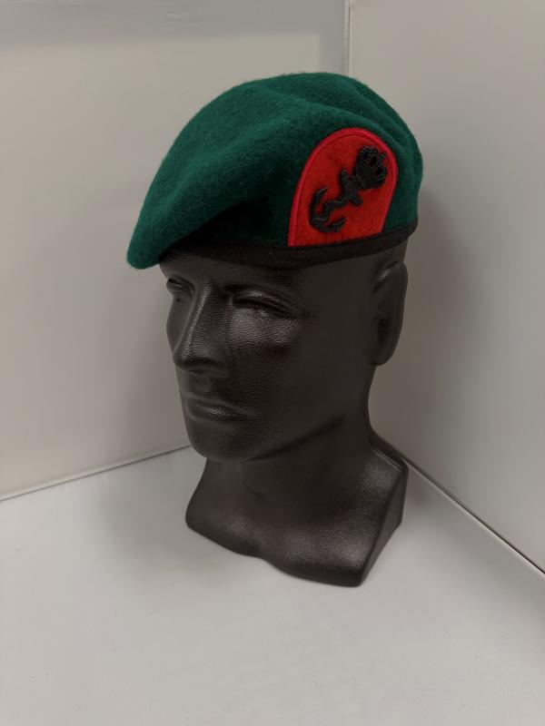 Baret Marns-Cdo met zwart anker